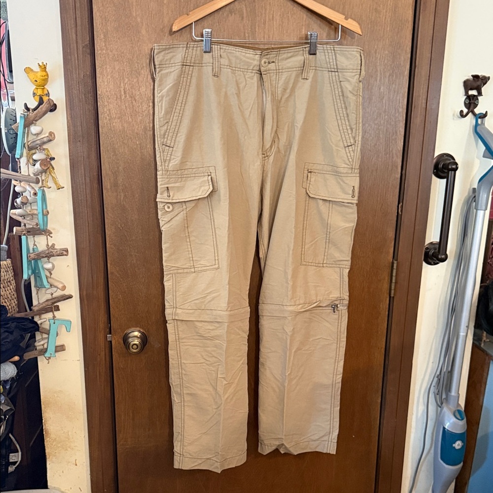 Men's Casual Tan Cargo Pants with Multiple Utility Pockets 40x30